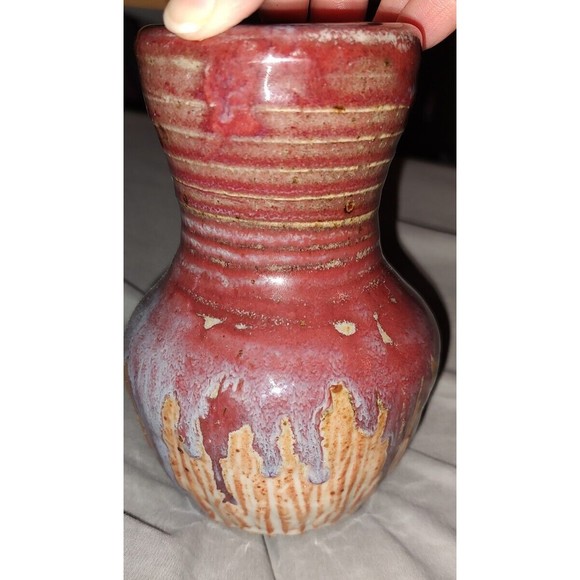 Drip Vase, Art Pottery, Glazed, 5.5" Signed On Bottom - Picture 2 of 7